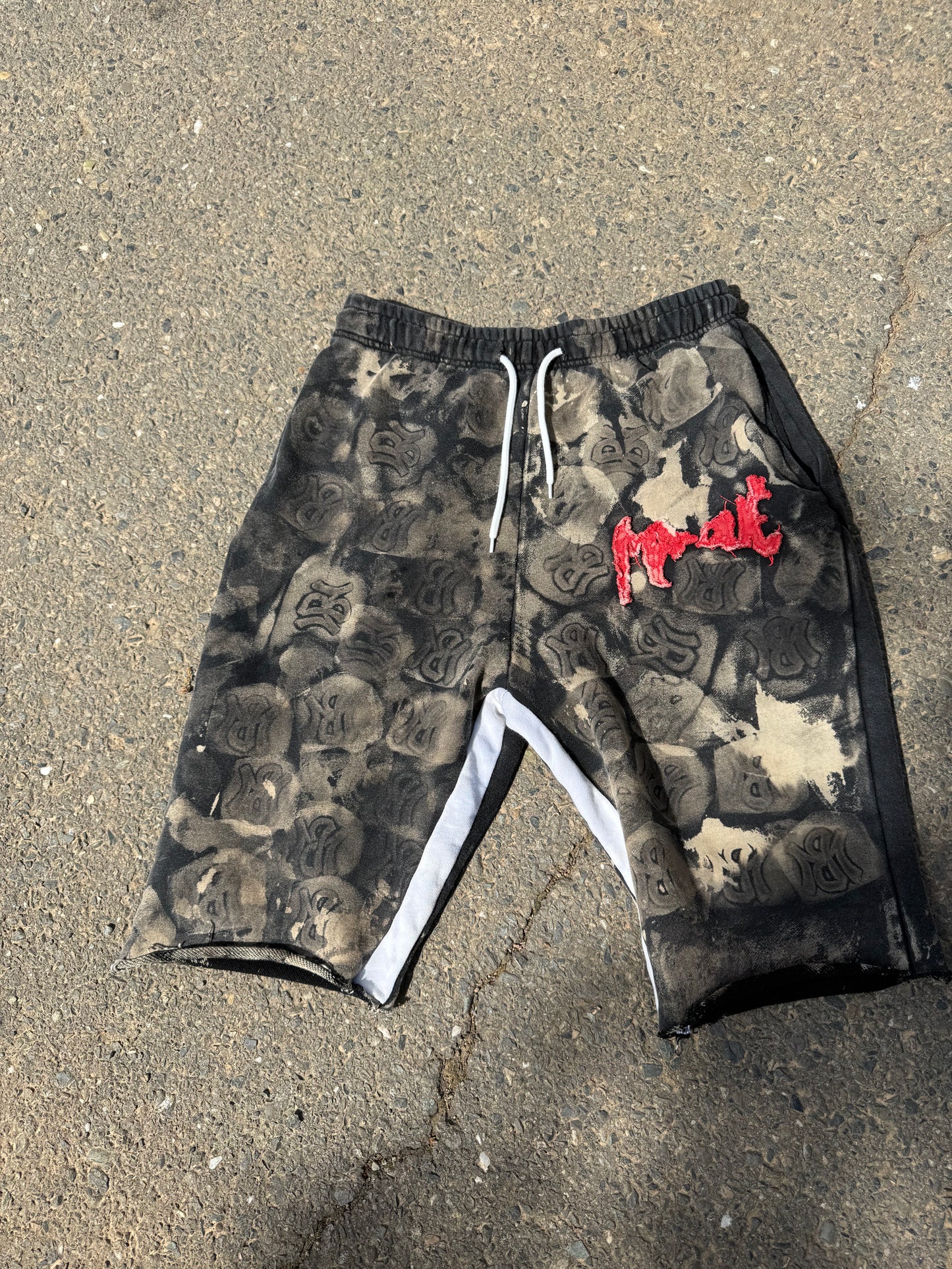 1 0f 1 MB Print Sweat Shorts